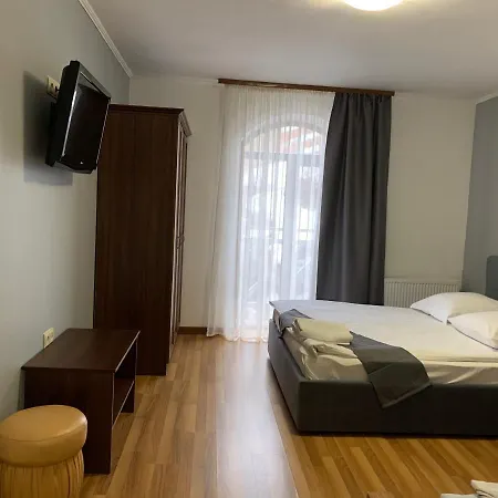 Kalyna Hotel