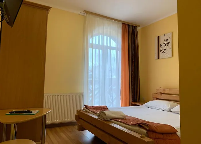 Kalyna Otel *