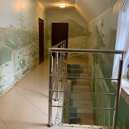 Hotel Kalyna *